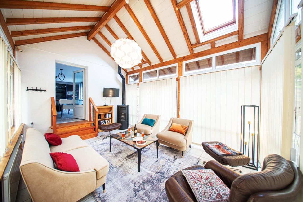 La Coquette ! Maison Au Coeur De La Bresse Avec Veranda Barbecue Garage Baby-Foot Et Barre De Son Ngoại thất bức ảnh