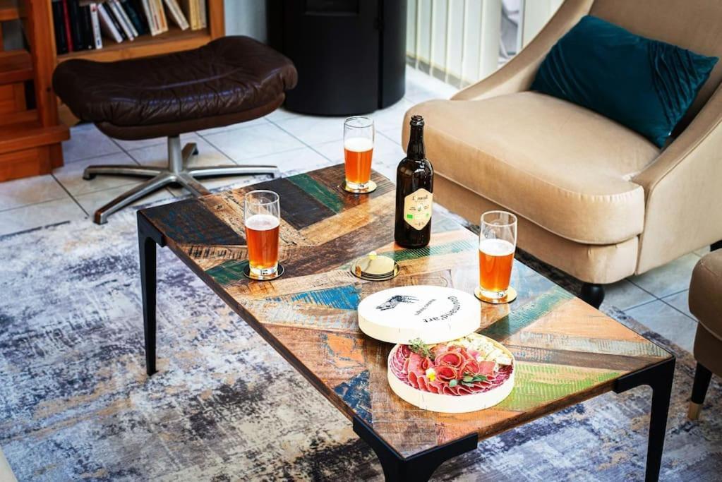 La Coquette ! Maison Au Coeur De La Bresse Avec Veranda Barbecue Garage Baby-Foot Et Barre De Son Ngoại thất bức ảnh