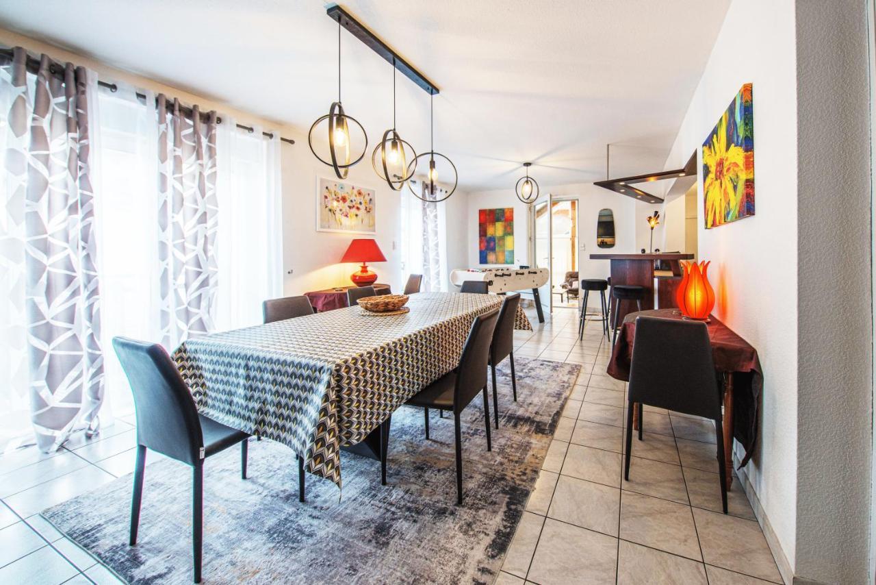La Coquette ! Maison Au Coeur De La Bresse Avec Veranda Barbecue Garage Baby-Foot Et Barre De Son Ngoại thất bức ảnh