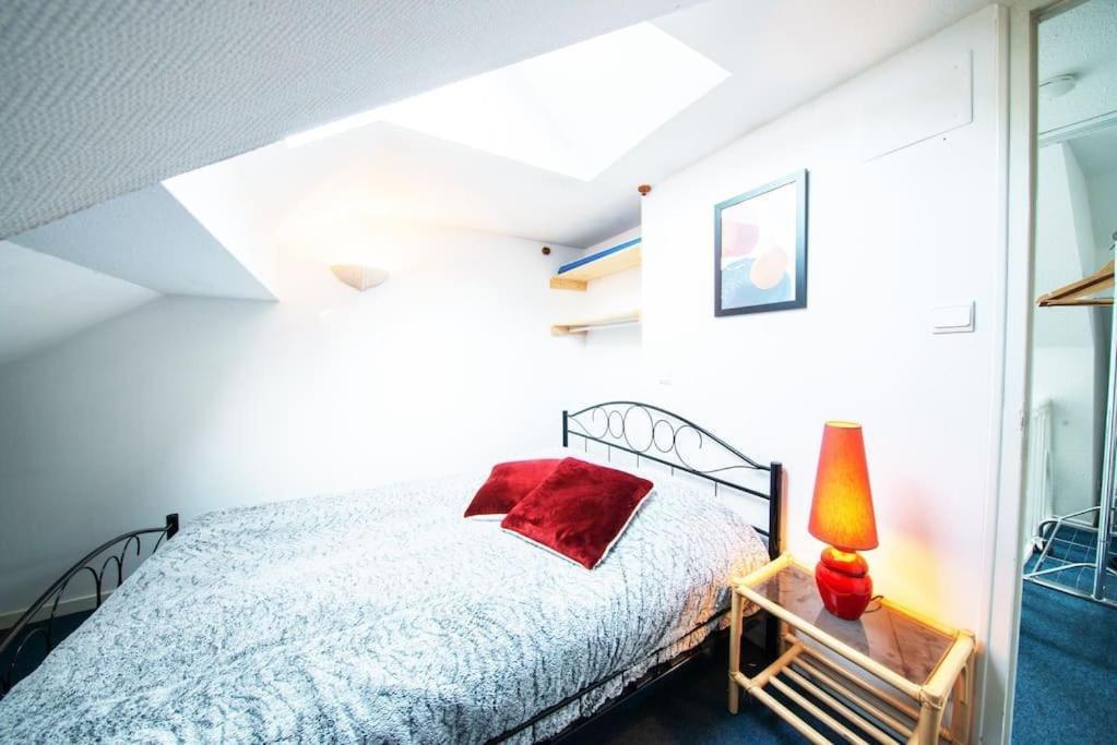 La Coquette ! Maison Au Coeur De La Bresse Avec Veranda Barbecue Garage Baby-Foot Et Barre De Son Ngoại thất bức ảnh