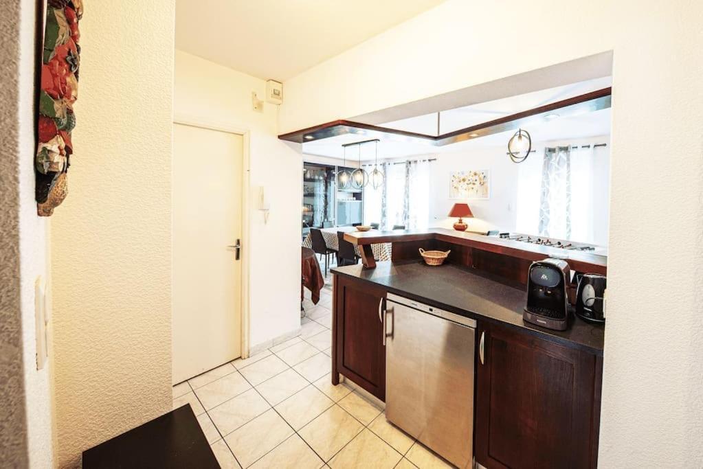 La Coquette ! Maison Au Coeur De La Bresse Avec Veranda Barbecue Garage Baby-Foot Et Barre De Son Ngoại thất bức ảnh